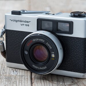 Voigtlander Vf 135 / 40 mm f/2,3 Color-Skoparex Lens / Silver Compact Rangefinder 35mm Point and Shoot Film Camera image 8