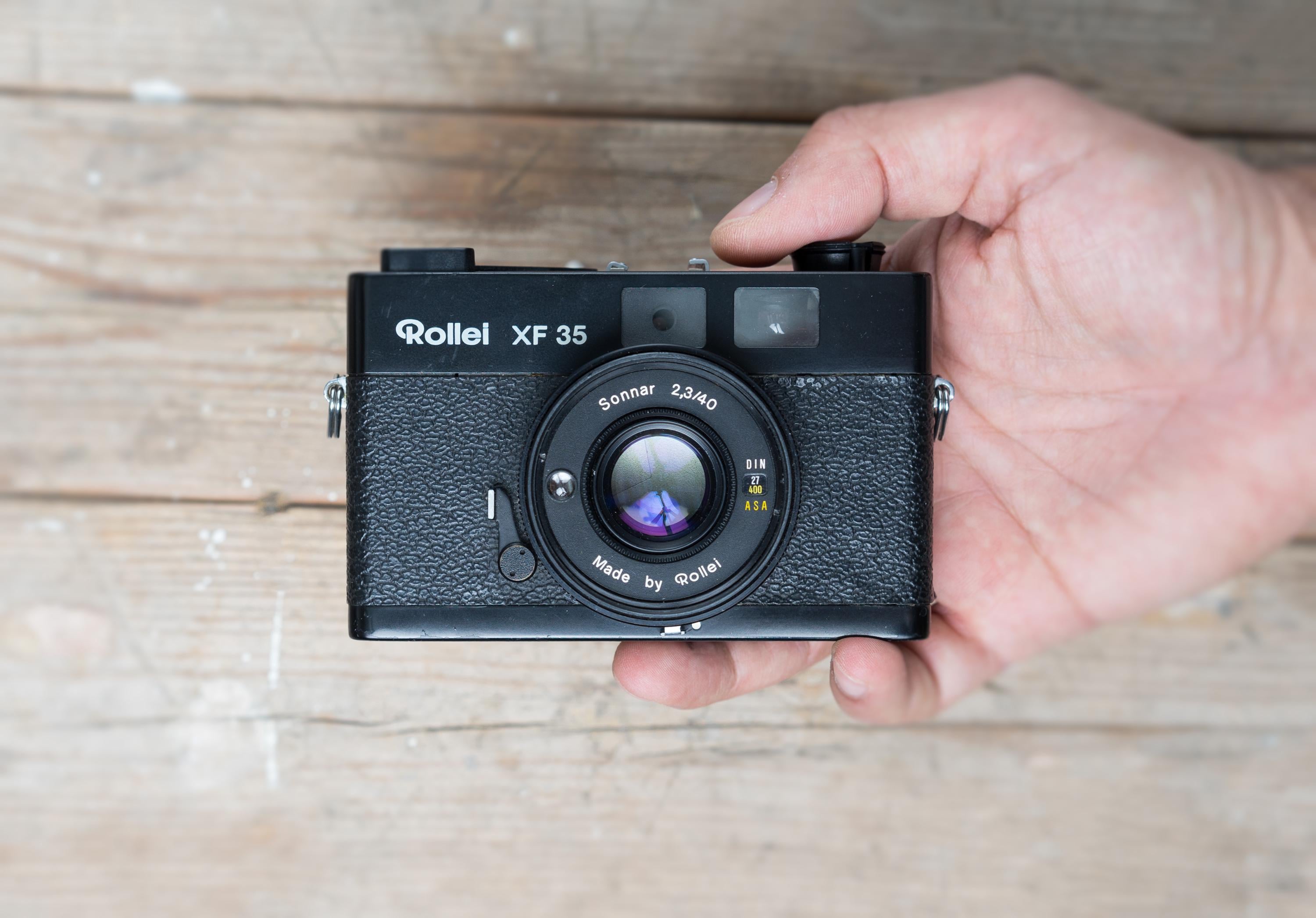 Rollei XF 35 レンジファインダーカメラ：Carl Zeiss Sonnarレンズ +