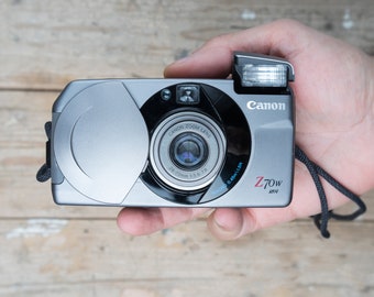 Canon Sure Shot Z70W / Canon PRIMA Super 28 / 28-70mm f/5.6 – 7.8 Zoom lens/ Grey 35mm Point and Shoot Film Camera / Tested