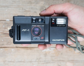 Rollei XF 35 レンジファインダー カメラ: カール ツァイス ゾナー