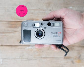 RARE  Yashica T5   / Yashica T Proof / Carl Zeiss Tessar T* 35mm f/3.5 lens / Silver Autofocus Compact 35mm Point and Shoot Camera / TESTED