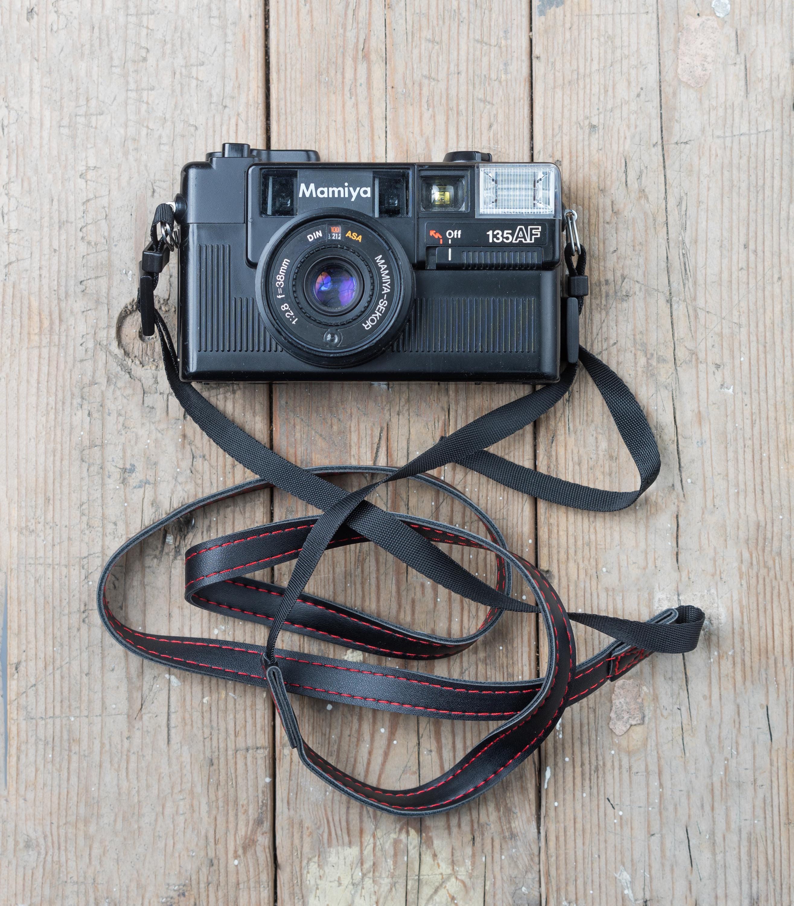 RARE MAMIYA 135AF / 38mm F2.8 Mamiya-sekor Lens / Black 35mm Point