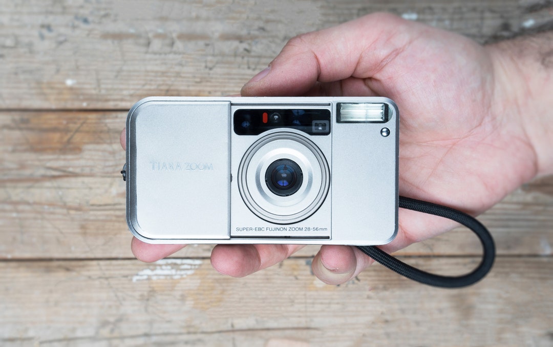 FUJIFILM CARDIA mini TIARA コンパクトフィルムカメラ