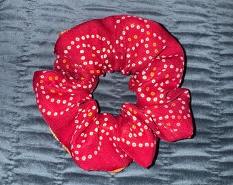 Bandhani Saree Scrunchie for Diwali | Traditional Indian Print Hair Accessory