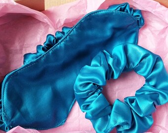 Set van satijnen slaapmasker en scrunchie | Satijnen zakje met trekkoord