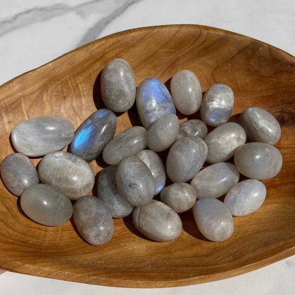 1 Moonstone Tumbled Stone | crystal carving | meditation crystal | stress relief | blue flash