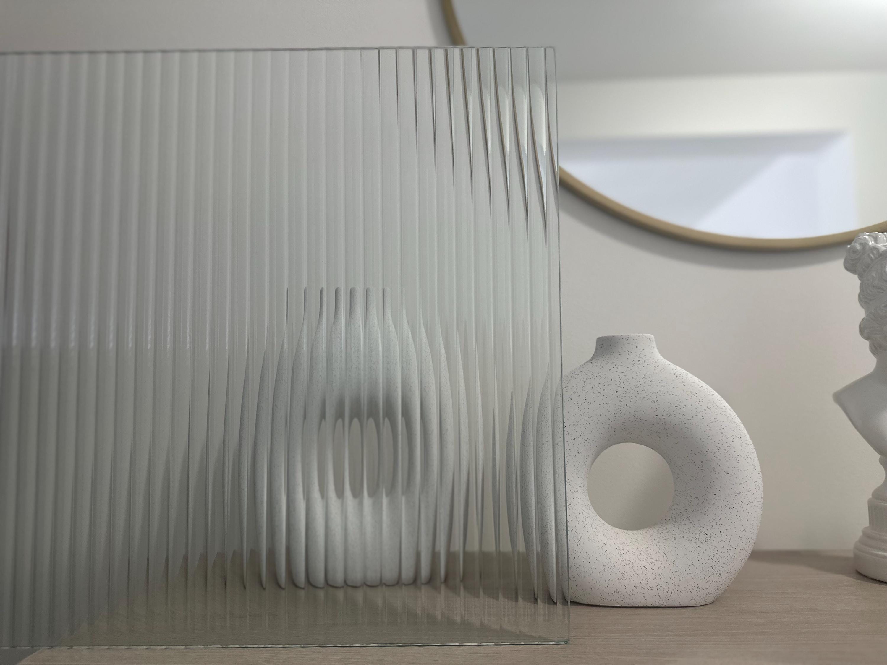 Custom Cut English Reeded Glass: 1/4" thickness