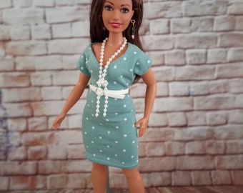 Handmade doll clothes for curvy dolls