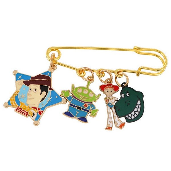 broche breloques woody