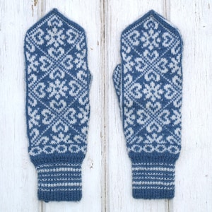 KNITTING PATTERN *Snowhearts mittens* mittenpattern for Norwegian knitted mittens