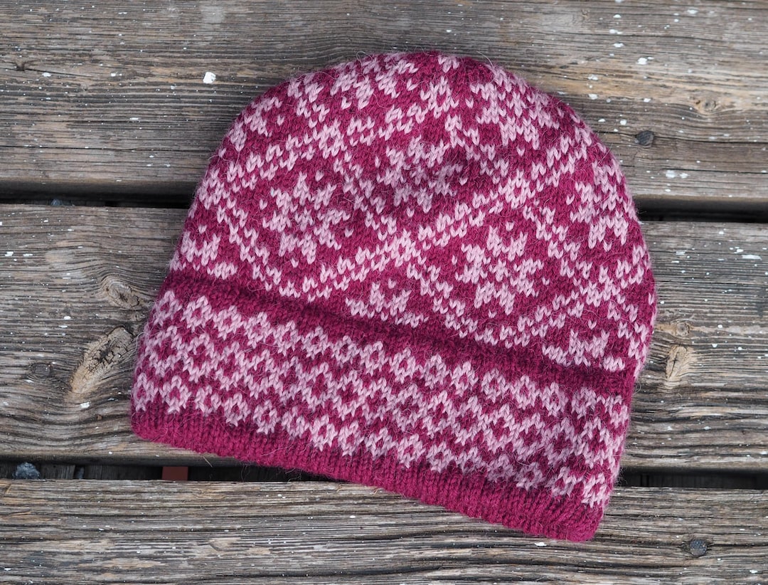 West of the Moon Hat Knitting Pattern: Norwegian Selbu Star Design (PDF ...