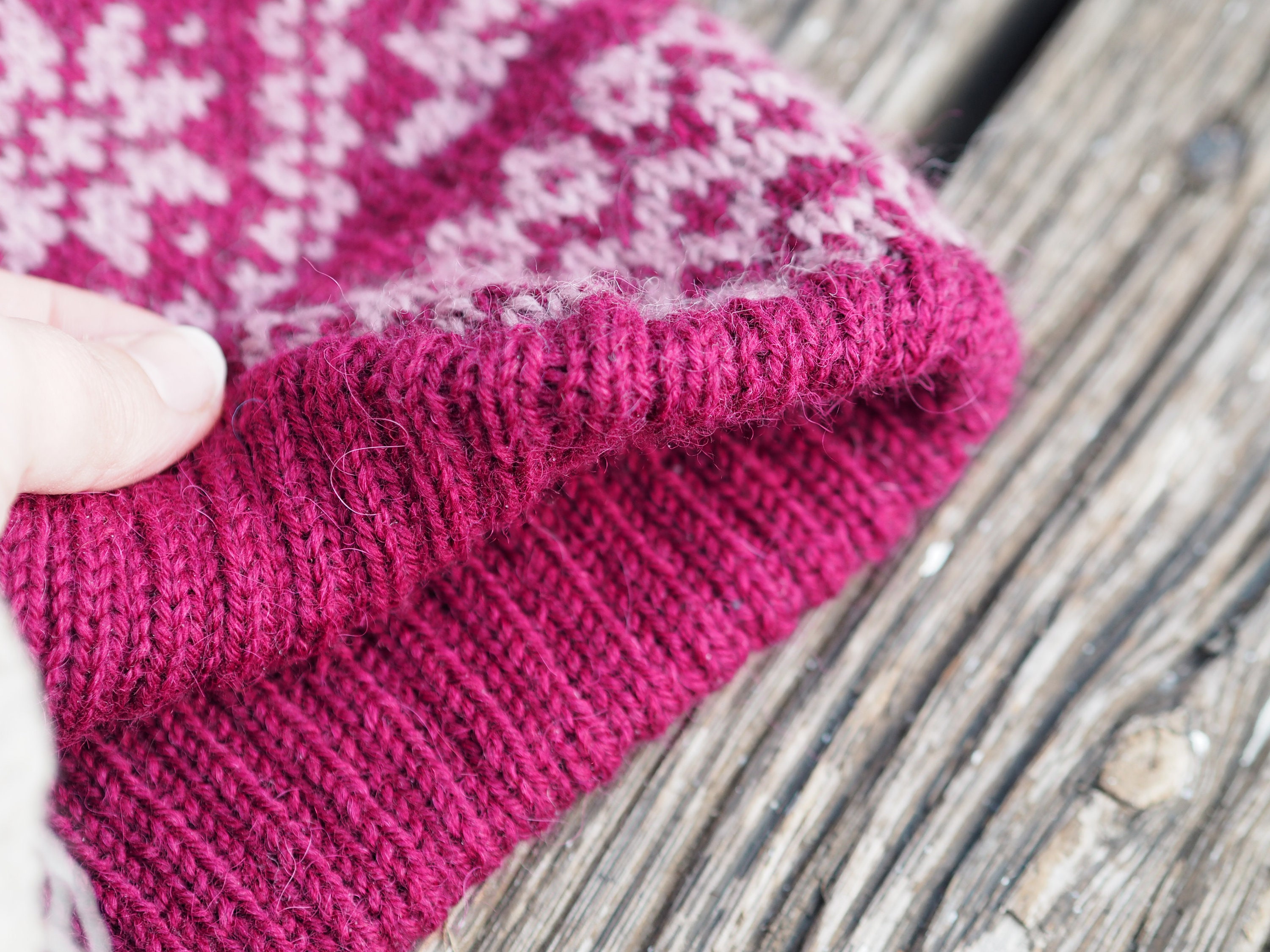 West of the Moon Hat Knitting Pattern: Norwegian Selbu Star Design (PDF ...