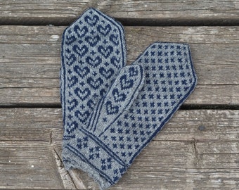 KNITTING PATTERN *Woolhearts mittens* pattern for Norwegian knitted mittens with heart pattern