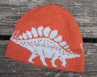 KNITTING PATTERN *Stegosaurus hat* pattern for knitted dinosaur hat