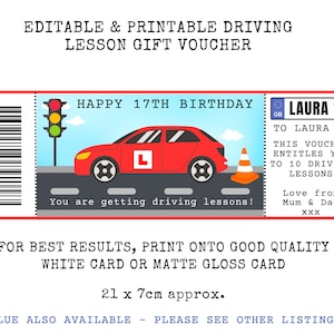 Op de afbeelding: Een printbare cadeaubon voor rijlessen met een rode auto, een verkeerslicht en een kegel. De bon vermeldt "Happy 17th Birthday" en "Deze bon geeft recht op 10 rijlessen".