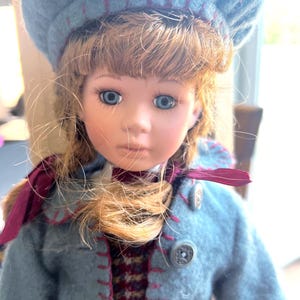 Great Find! Yesterday’s Child Doll Collection: With original box & certificate of authentic.  The Boyds Collection (Lynne). Style No. 4821