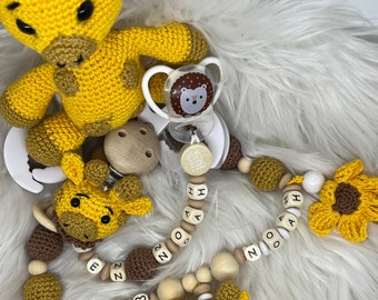 Cadena de cochecito Cadena de cochecito simple o como conjunto de ahorro marrón madera natural jirafa amarillo