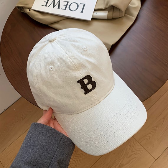 Casquette de baseball profonde pour femme printemps et été version coréenne  montre un petit visage, une casquette polyvalente, une casquette à grosse  tête avec une lettre japonaise -  France