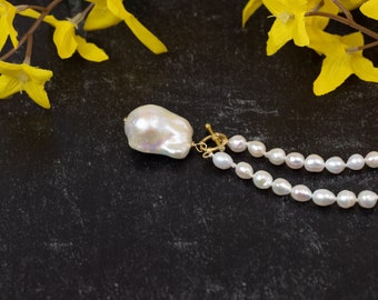 Natural White Baroque Pearl Necklace With Large Pendant, Genuine Pearl Choker Necklace With Gold Toggle Clasp Bridesmaid Mother's Day Gift