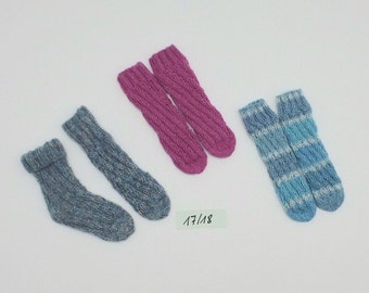 Baby Spiral Socken, Gr. 17-18, 3-9 Monate, Schurwolle, handgestrickt, mitwachsende Söckchen, Strümpfe