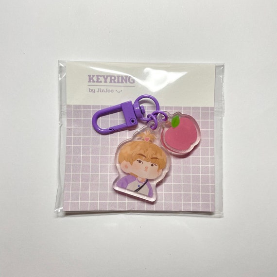 BTS♡JIN♡イラストアクリルキーホルダー BTS♡JIN♡イラストアクリルキーホルダー BTS JIN Acrylic