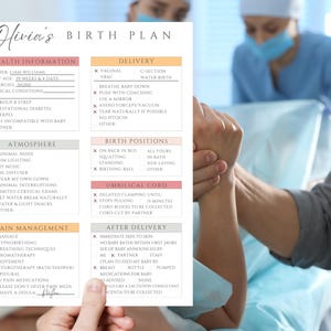 Puede incluir: Una lista de verificaci&oacute;n de plan de parto imprimible con secciones para informaci&oacute;n de salud, parto, atm&oacute;sfera, posiciones de parto, cord&oacute;n umbilical, manejo del dolor y despu&eacute;s del parto. La lista de verificaci&oacute;n incluye opciones para parto vaginal o ces&aacute;rea, t&eacute;cnicas de manejo del dolor y preferencias para el primer ba&ntilde;o del beb&eacute;.