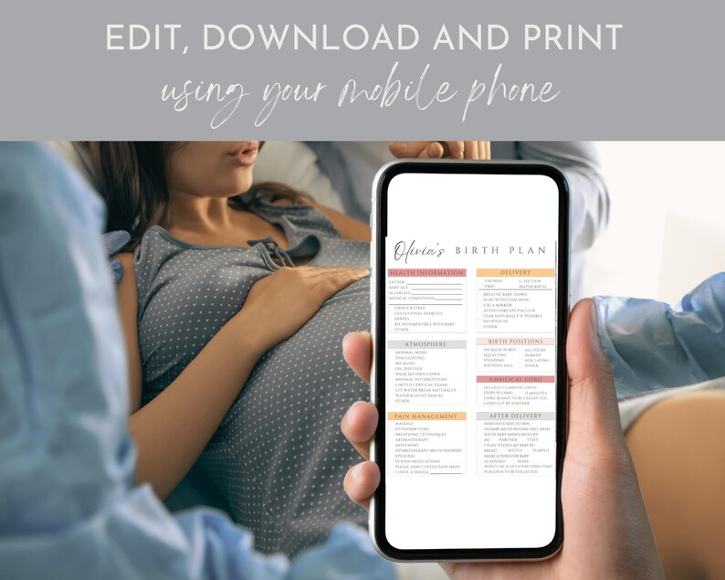 Puede incluir: Un tel&eacute;fono m&oacute;vil que muestra un plan de parto imprimible titulado "Olivia's Birth Plan". El plan incluye secciones para el trabajo de parto, el parto, las posiciones de parto, el manejo del dolor y el posparto.