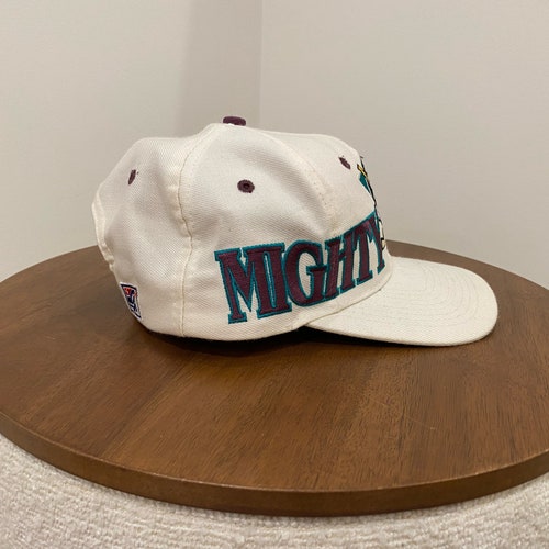 Vintage NHL Mighty Ducks The shops Game Snapback hat