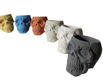 Skull Concrete Planter - Succulent Pot - Modern Decor - Gift - Wedding/Shower Favor - Concrete Product - Candle Vessel - Halloween - Spooky
