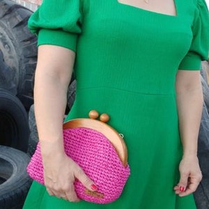 Straw Knitted Clutch Shoulder Bag,Crochet straw bag,Wooden scholarship bag,Pink raffia bag,Elegant hand and shoulder bag,Handmade gift