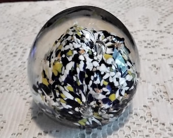 Paperweight Hand Blown Art Glass Floral Pattern