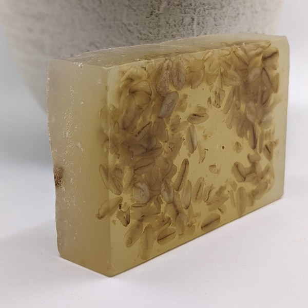 Oatmeal and Aloe Vera Organic Soap Bar for Sensitive Skin - Only Natural Ingredients that sooth inflamed and Irritated Skin