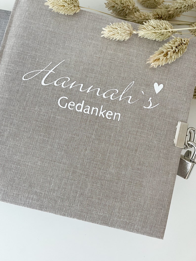 Tagebuch mit Schloss, personalisiert, Leineneinband Bild 3