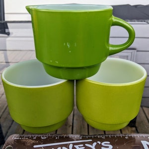 3 Vintage Mid Century Vintage Anchor Hocking Fire King Olive Green Milk Glass Round Stackable Cups