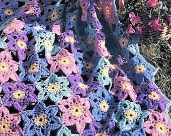 Vintage Crochet Pattern Pretty Field of Wildflowers Afghan Blanket Pattern PDF Instant Digital Download Floral Motifs Throw 46x66 10 Ply