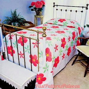 Vintage Sewing Pattern Country Rose Flowers Bed Quilt PDF Instant Digital Download Full Bloom Roses Cotton Applique Block Quilting 104x120 immagine 1