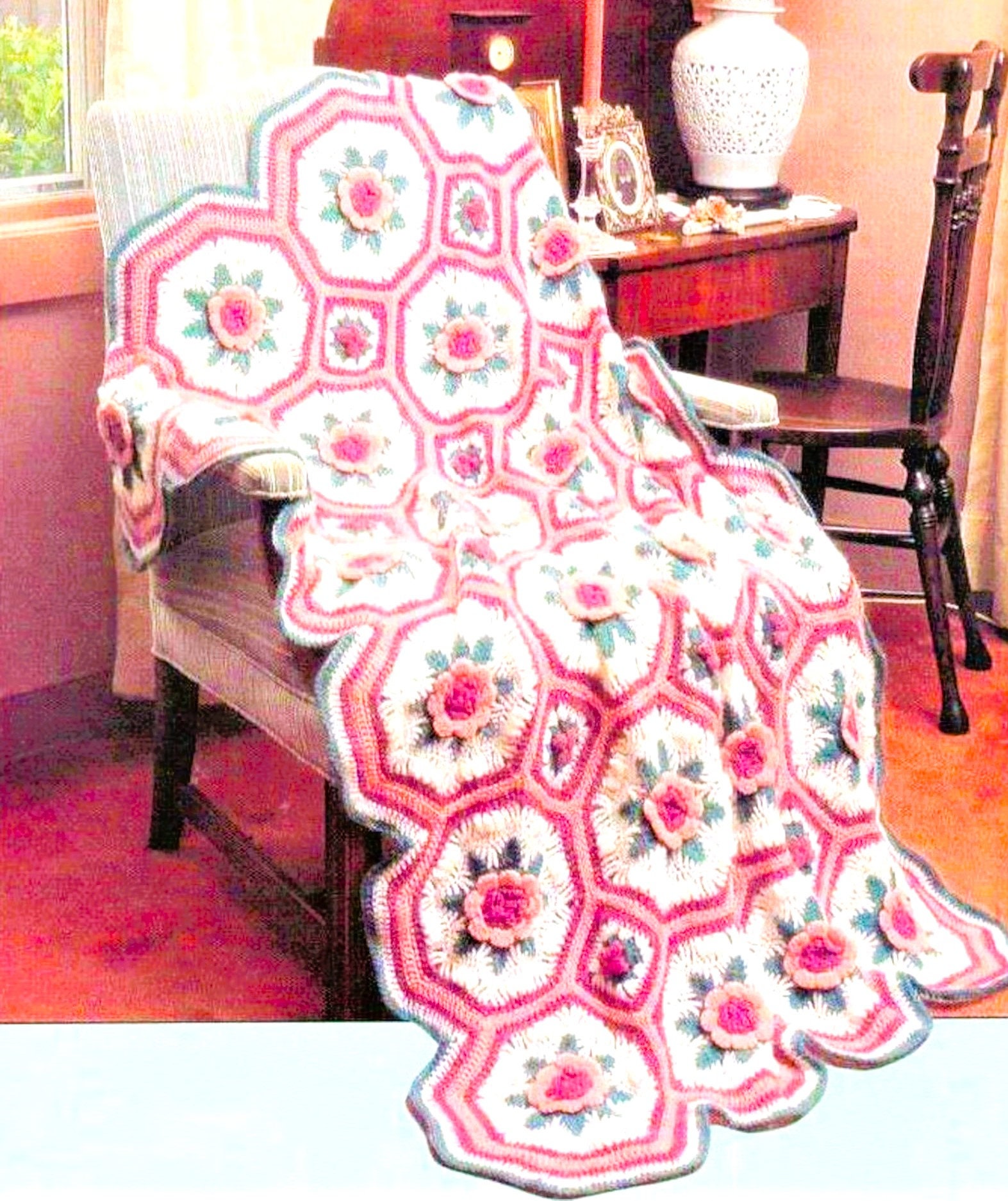 ラグ・カーペット vintage granny rug blanket flower garden Vintage Crochet Pattern Octagon Granny Squares Bed of Roses Afghan