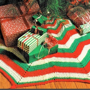 Vintage Crochet Pattern Chevron Stripes Star Christmas Tree Skirt Tri Color with Tassels PDF Instant Digital Download Quick Easy 10 Ply