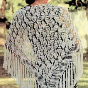 Vintage Crochet Pattern Womens Lace Shawl Pinecone Pine Cone Motif  Cluster Stitch PDF Instant Digital Download Thread Crochet Cotton