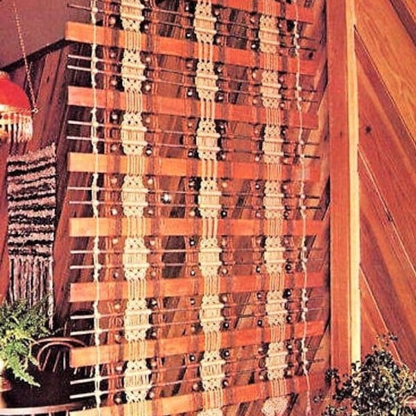 vintage motif macramé bohème tenture murale paravent TANGLEWOOD rideau mural en bois de perles des années 1970 PDF téléchargement numérique instantané