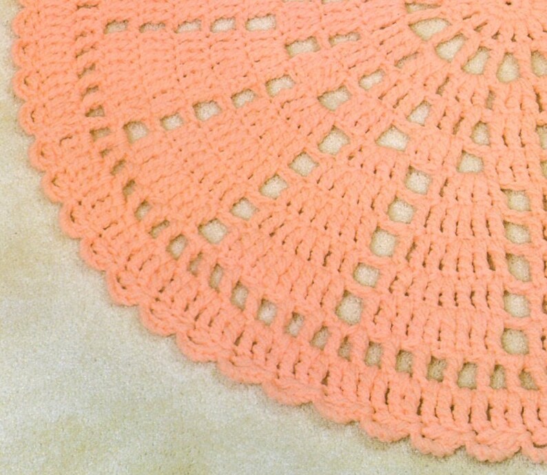 Vintage Crochet Pattern 38" Round Lacy Circle Wheel Rug PDF Instant Digital Download Bedroom or Bathroom Area Rug 10 Ply image 2