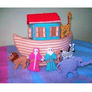 Vintage Plastic Canvas Pattern Noahs Ark Toy Play Set or Centerpiece Display PDF Instant Digital Download 7 Mesh image 3