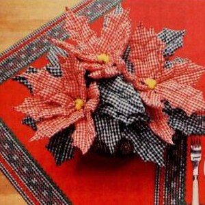 Vintage Sewing Pattern 15" Gingham Christmas Poinsettia Flower Basket Quilted Centerpiece PDF Instant Digital Download Holiday Table Decor image 2