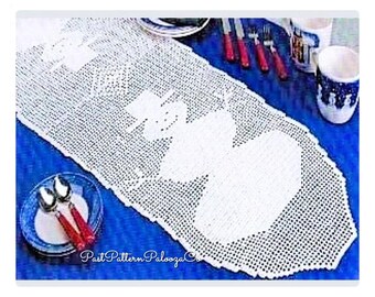 Vintage Filet Crochet Pattern Christmas Snowman Table Runner PDF Instant Digital Download White Cotton Thread Holiday Table Decor