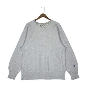 Vintage 80s Champion Reverse Weave Sweatshirt Crewneck Gray Made in USA Pullover Jumper Size M