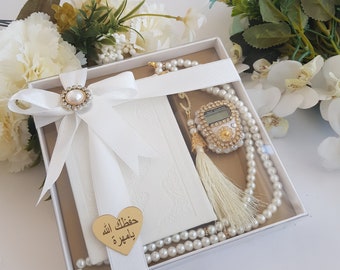 Personalized Prayer Velvet Quran Pearl Prayer Beads Islamic Gift Set | Eid Gift | Wedding Favors | Birthday Gift | Ramadan Mubarak