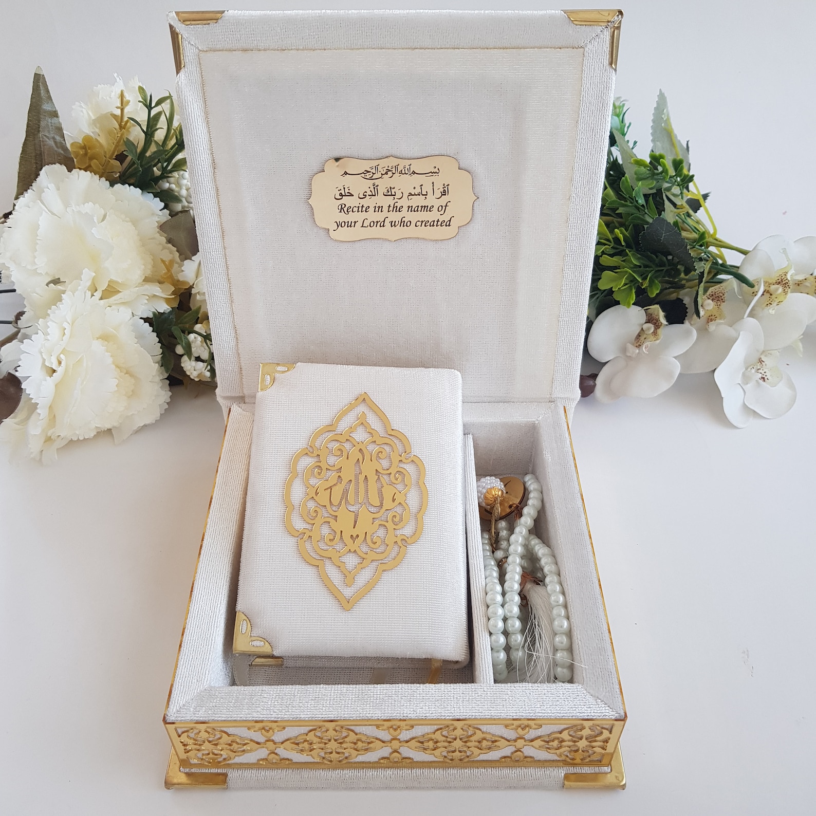 Personalized Prayer Velvet Quran Pearl Prayer Beads Islamic Gift Set | Eid Gift | Wedding Favors | Birthday Gift | Ramadan Mubarak