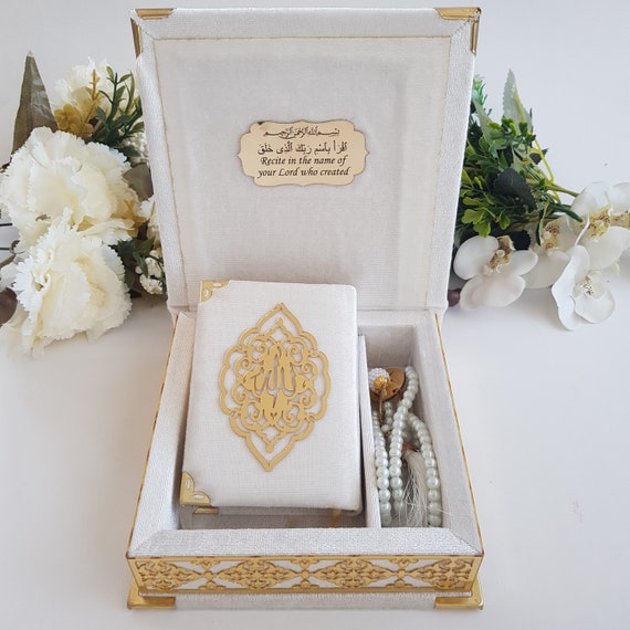 Personalized Prayer Velvet Quran Pearl Prayer Beads Islamic Gift Set | Eid Gift | Wedding Favors | Birthday Gift | Ramadan Mubarak