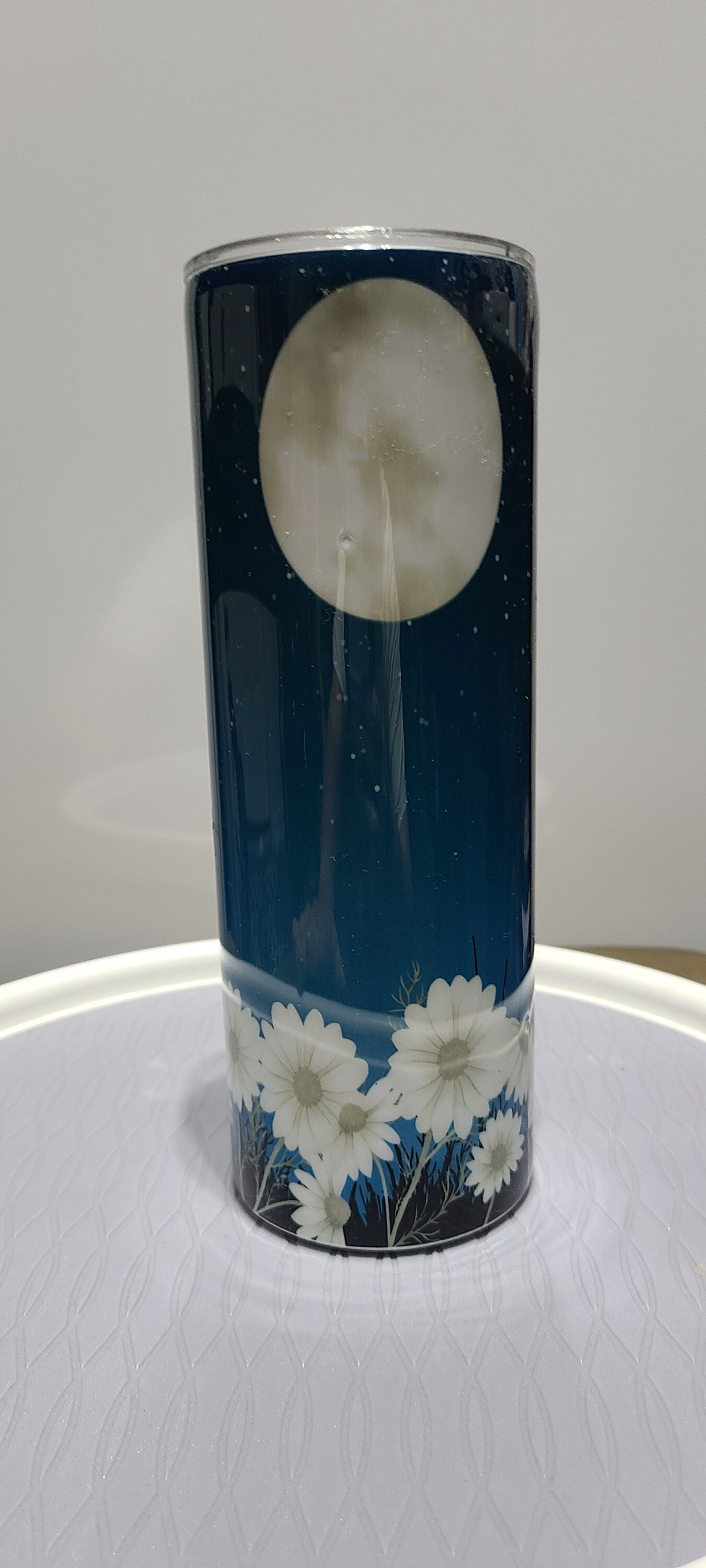Daisies at Night Glow in the Dark 20 oz Skinny Tumbler