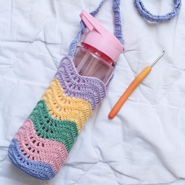 Crochet Wavy Water Bottle Bag Pattern